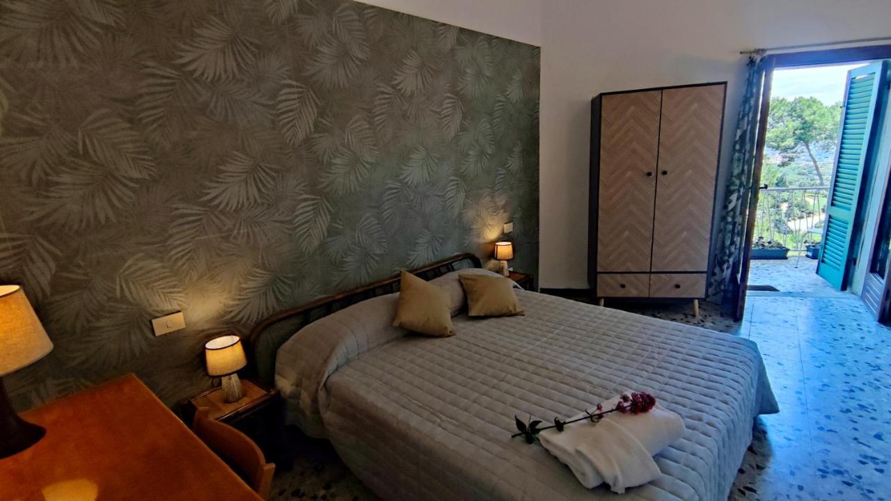 Hotel Golfo Azzurro Capoliveri  Extérieur photo