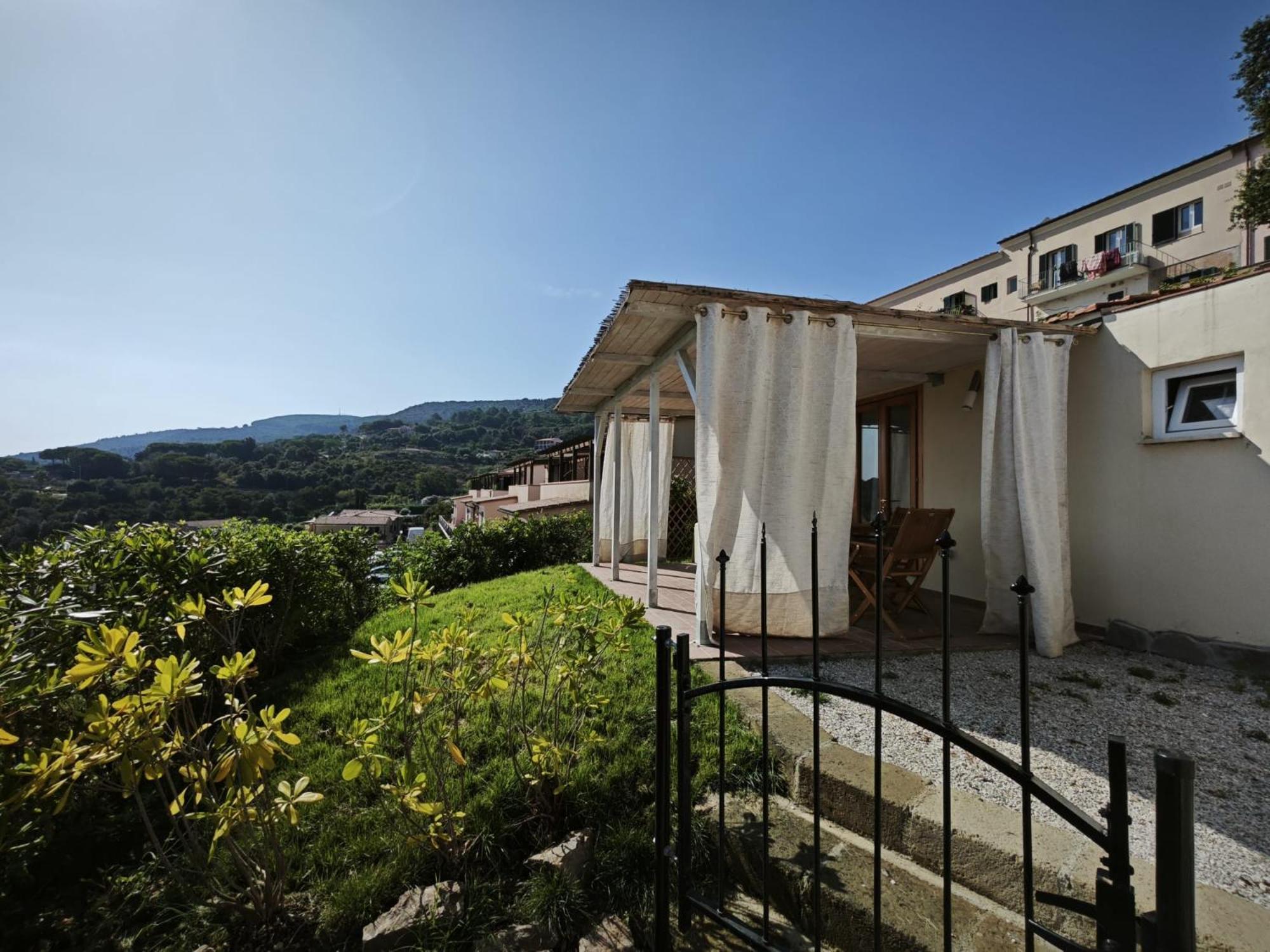 Hotel Golfo Azzurro Capoliveri  Extérieur photo
